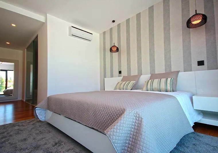 Astro Madeira Apartments Funchal